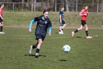 Bild 446 - wBJ VfL Pinneberg - Waldd�rfer SV : Ergebnis: 5:0